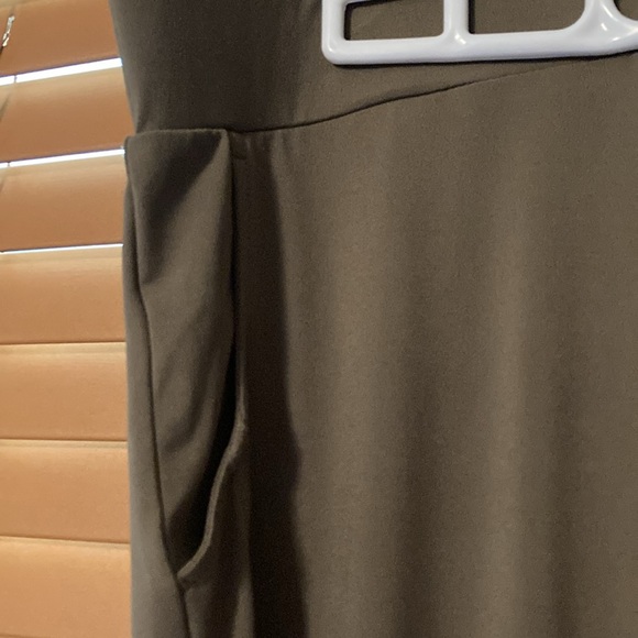 Lisa Rinna Collection Pant Bundle - Picture 13 of 15